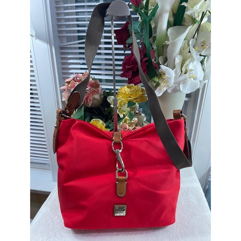NWT Dooney & Bourke Annie Sac Nylon / Leather Hobo Bag RED (300